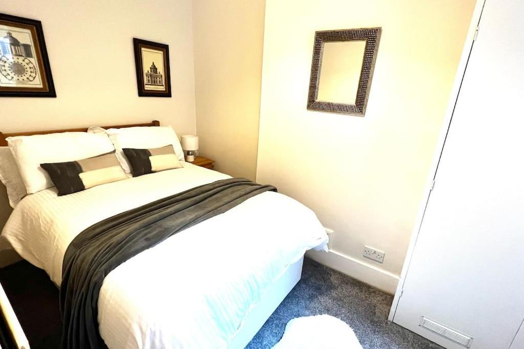 Appartamento Cozy 3 Bed Flat Near To Station